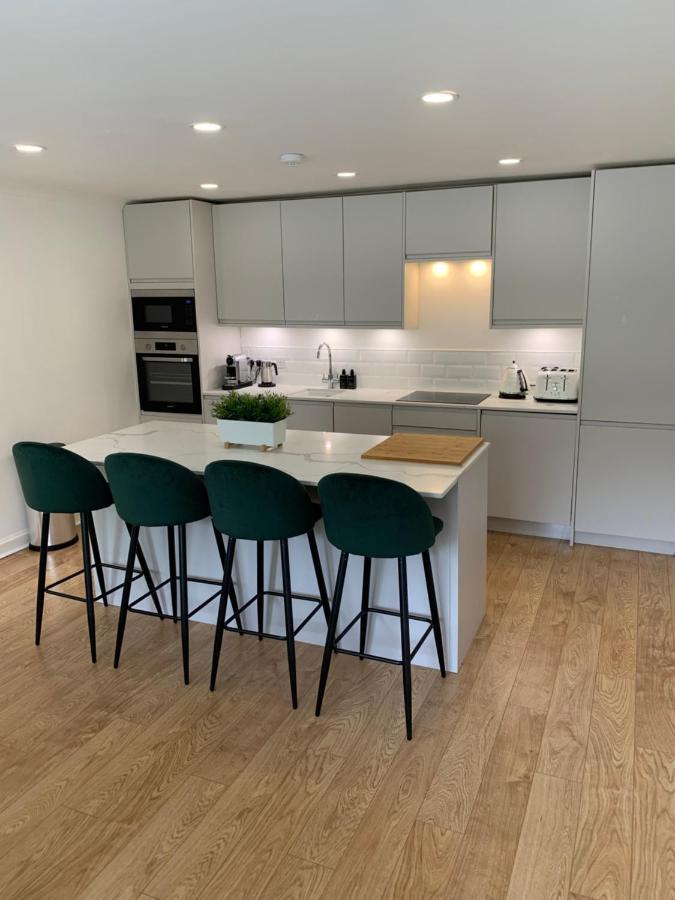 Lux 2 Bedroom Ground Floor Apartment EDI Buitenkant foto